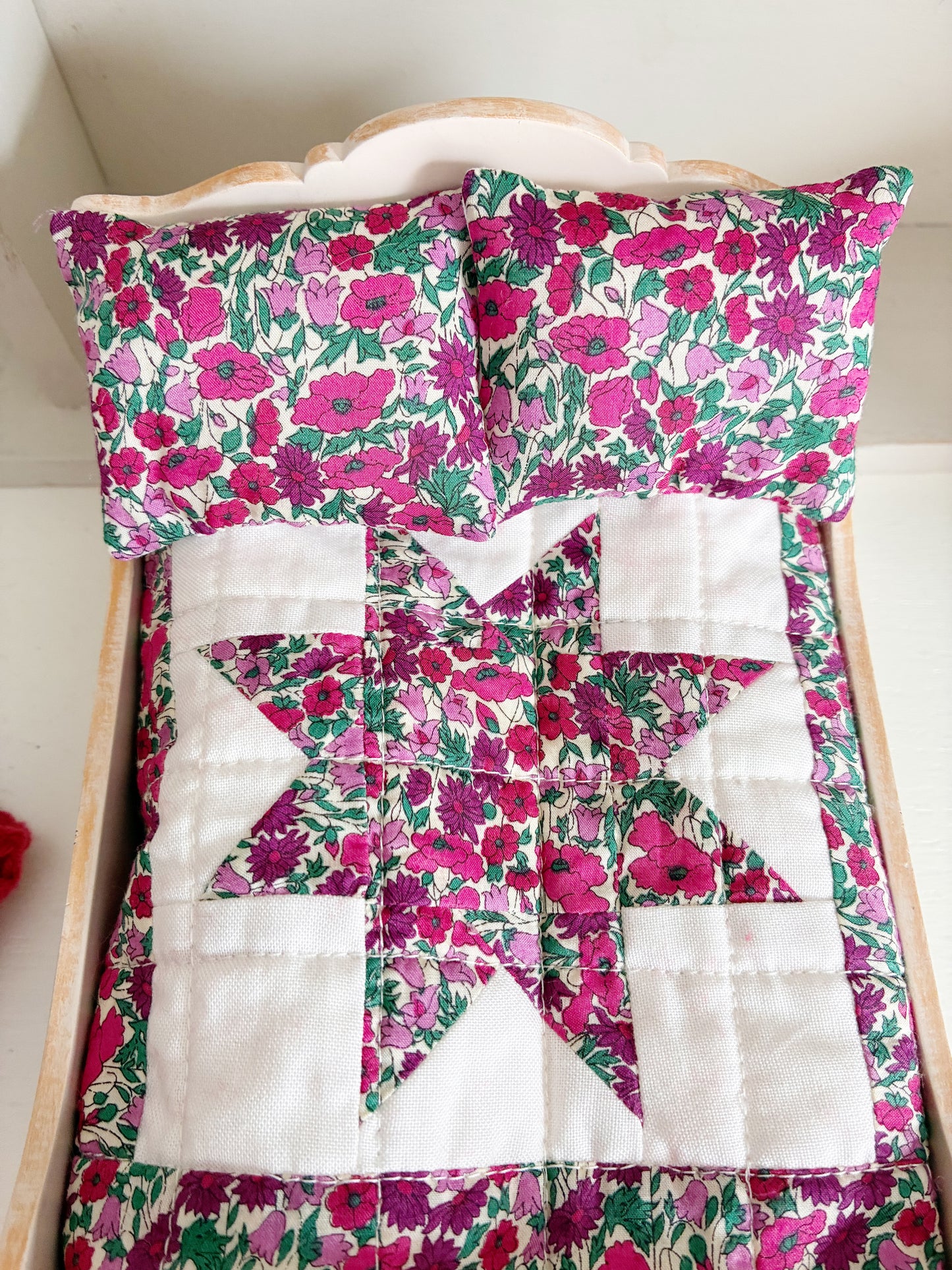 Mouse sized handmade quilt set